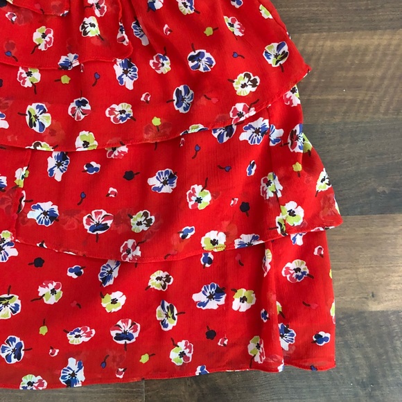 Red Dress - Picture 4 of 7